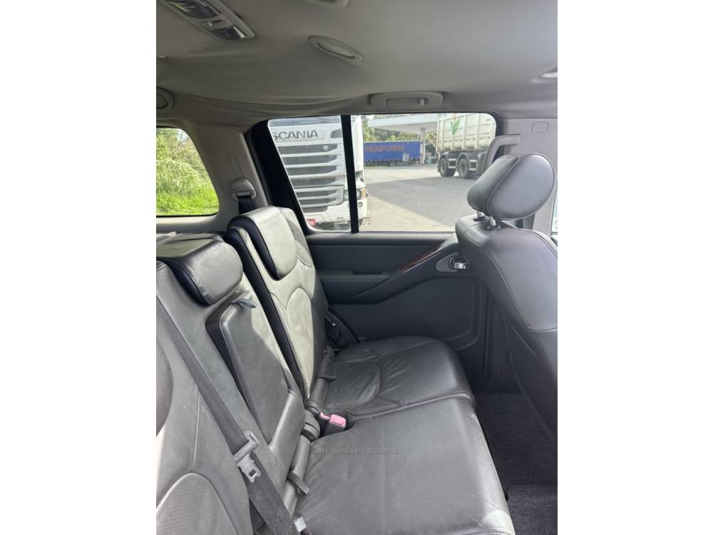 NISSAN - PATHFINDER - 2006/2006 - Prata - R$ 78.900,00